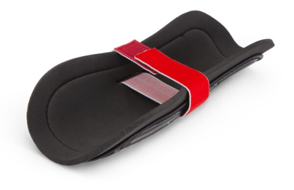 Επικαλαμίδα Ποδοσφαίρου AMILA PRO Guard (L) 83016 - Image 3